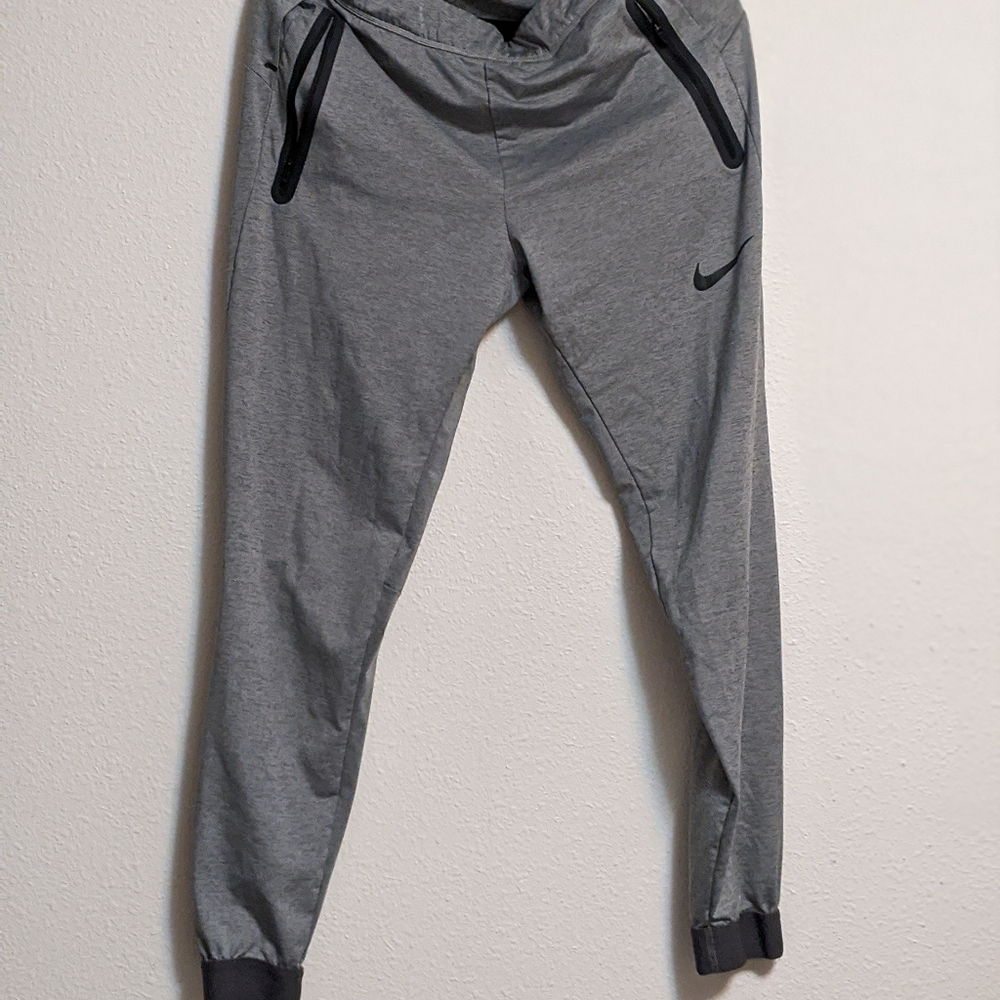Bundle of 2 S Nike joggers!
